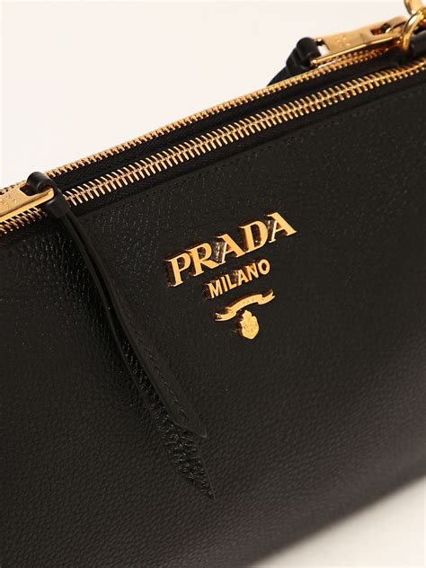 prada borsa tracolla nera|Prada Borse vintage .